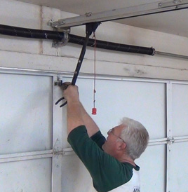 Experienced Garage Door Repair Company in Roslyn, NY 